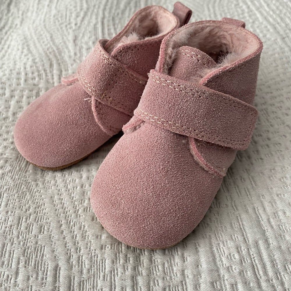 Zutano Pink Baby Walker Shoes with Velcro Strap